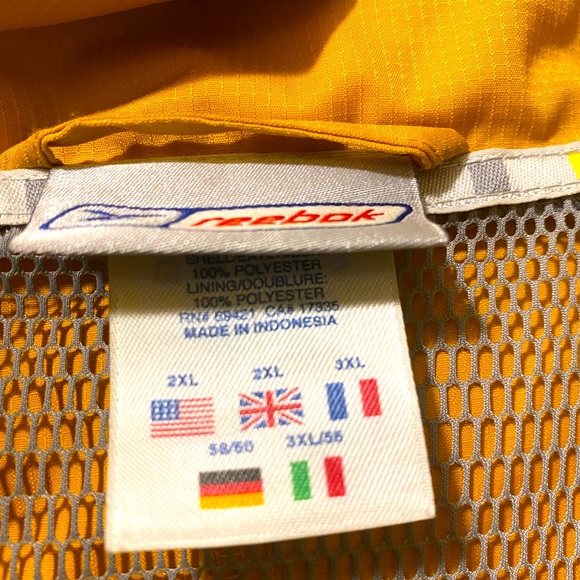 🛑Sold Reebok~Mens lightweight gym jacket, 💛💙 with white trim front zipper - Picture 10 of 11